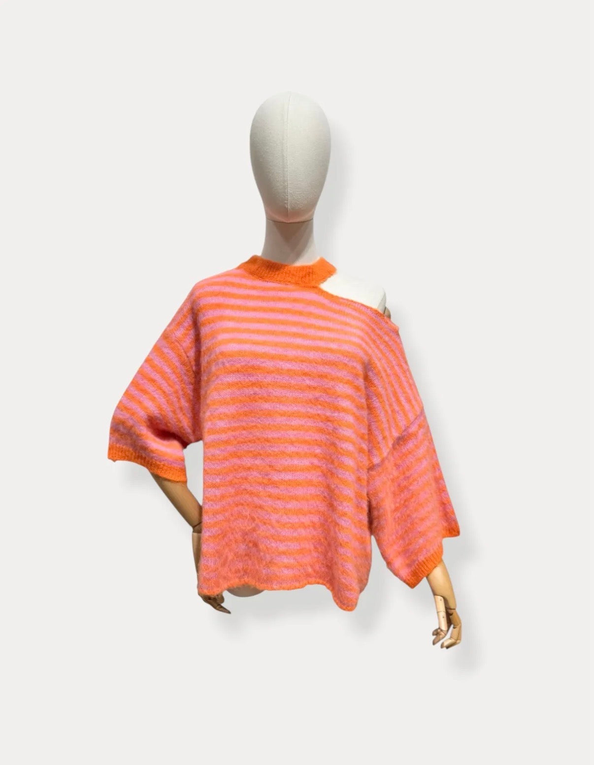 Stripped amelie pull