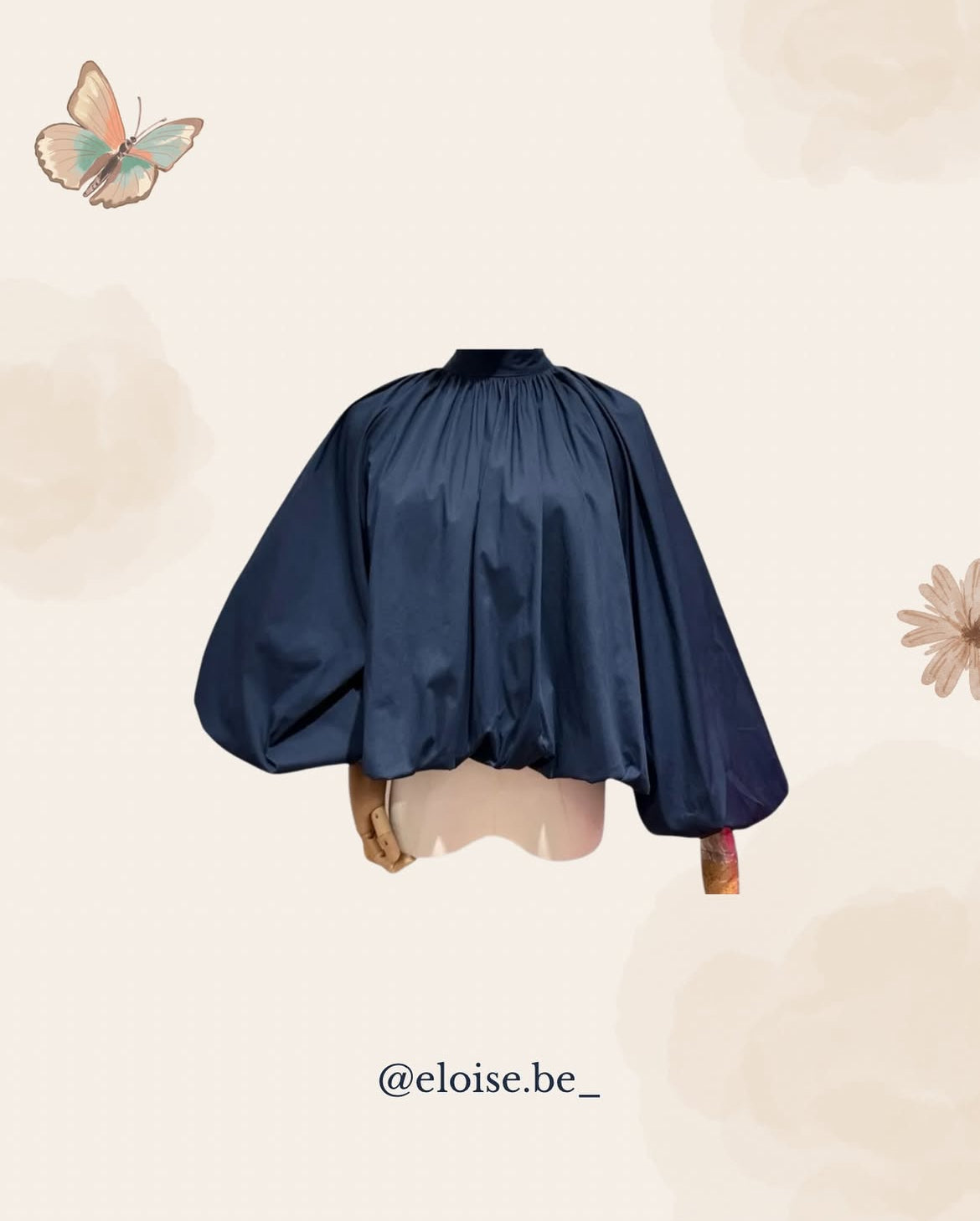 Luna blouse met open rug
