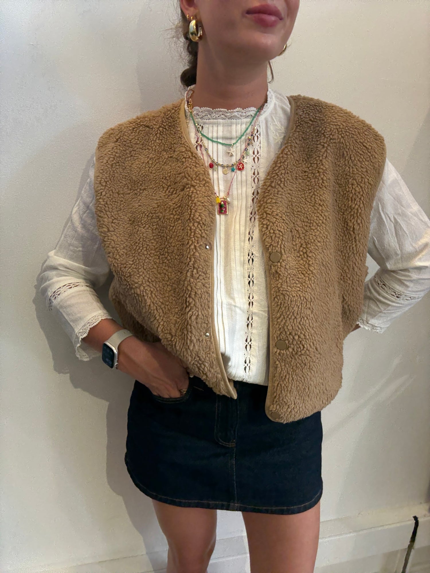 VEST