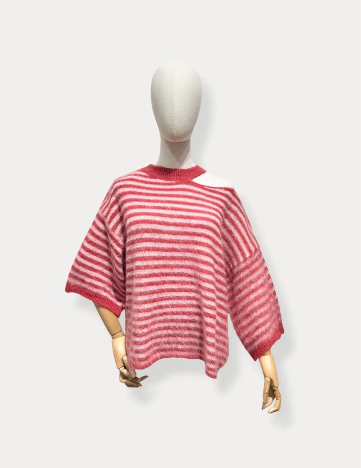 Stripped amelie pull