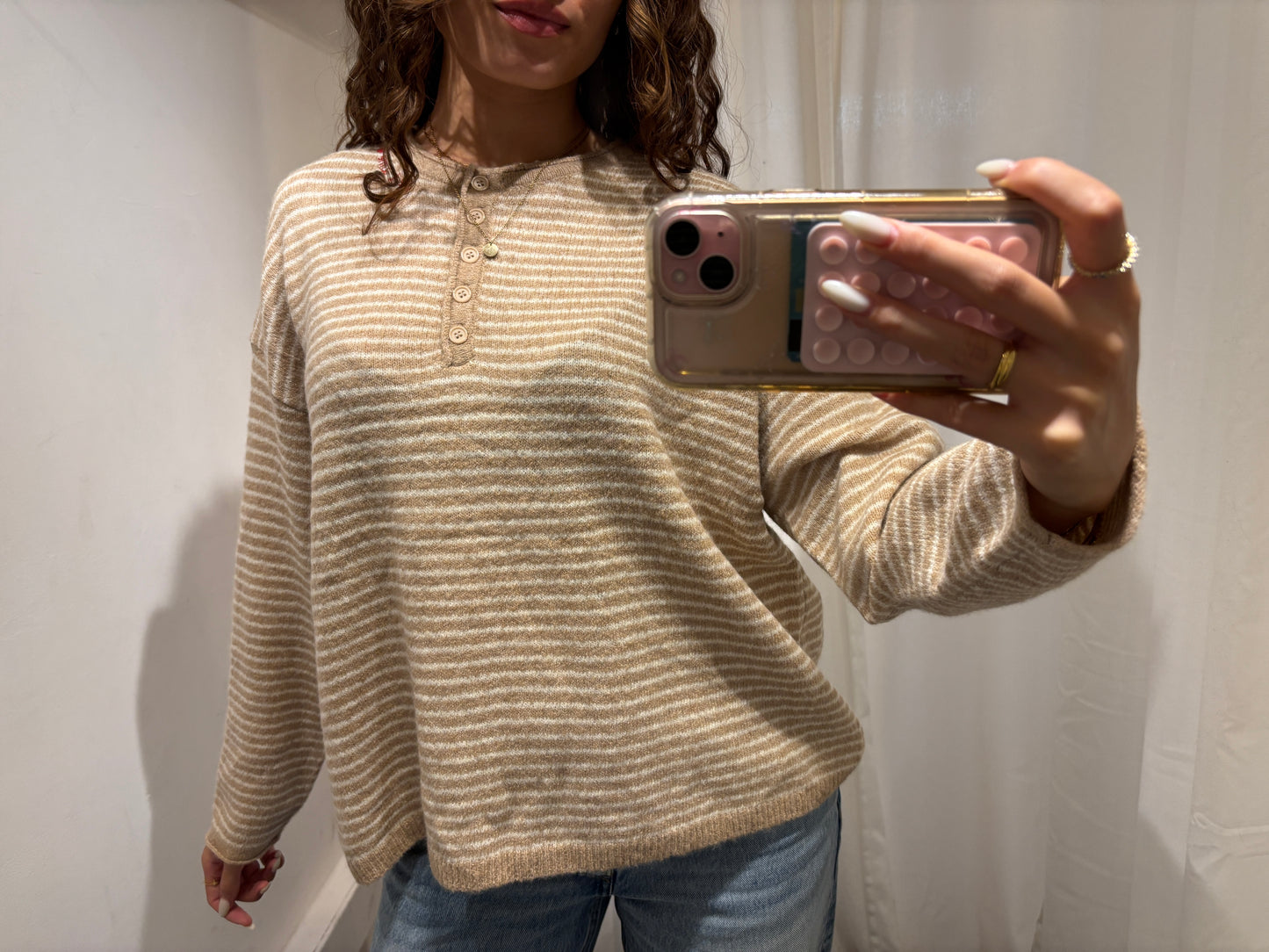 Stripped pull with bottoms