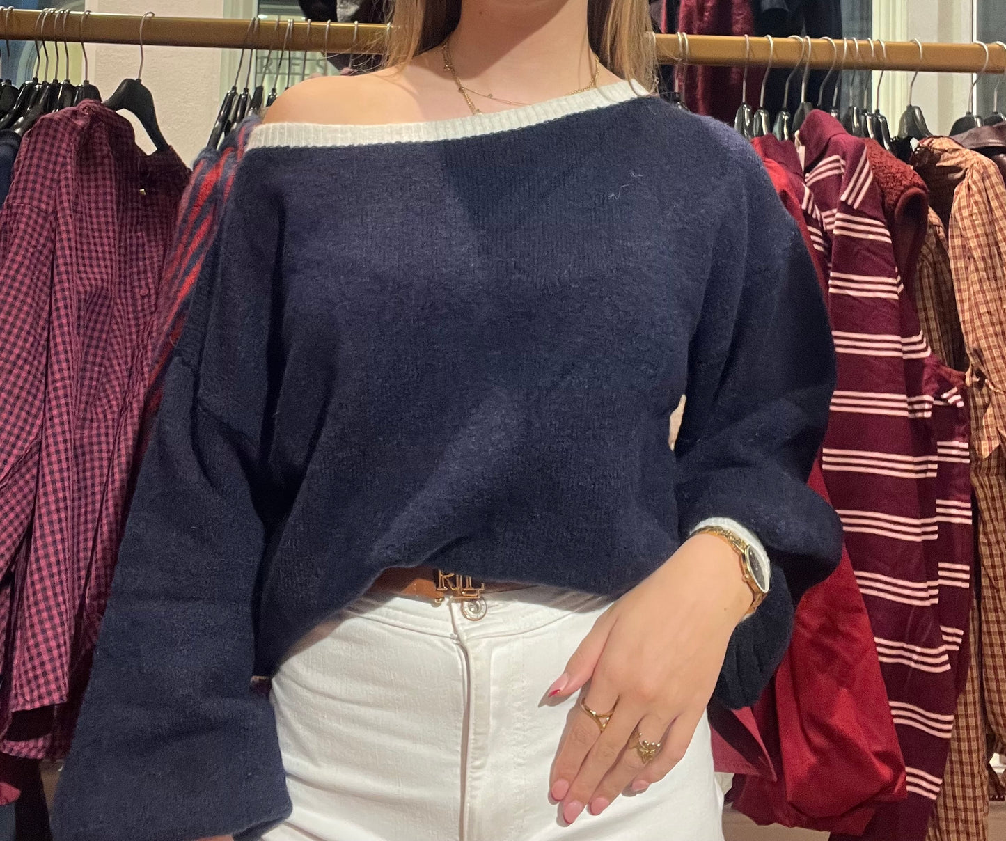 Mira off shoulder