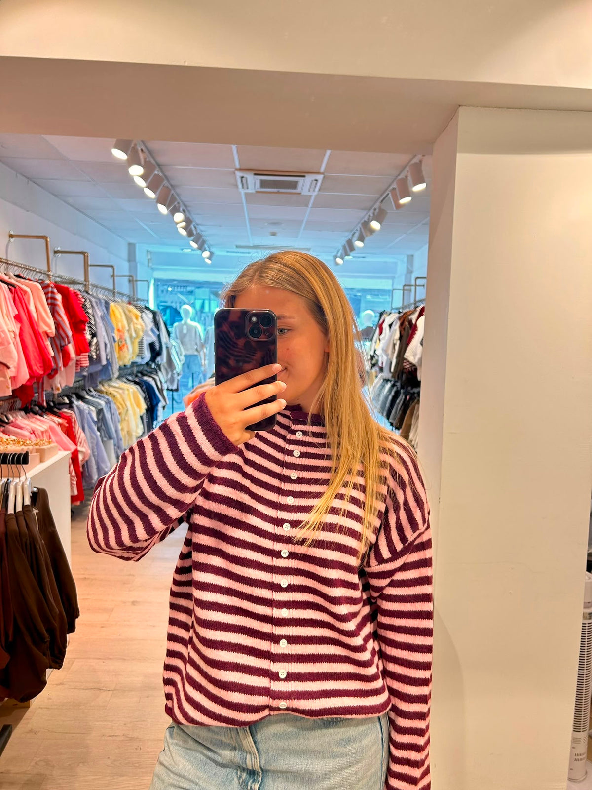 Col cardigan